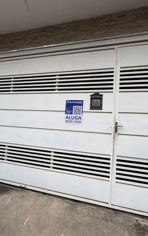 Casa para alugar com 80m², 2 quartos e sem vaga Casa para alugar com 80m², 2 quartos e sem vagaFachada