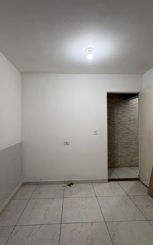 Casa para alugar com 80m², 2 quartos e sem vaga Casa para alugar com 80m², 2 quartos e sem vagaSuíte