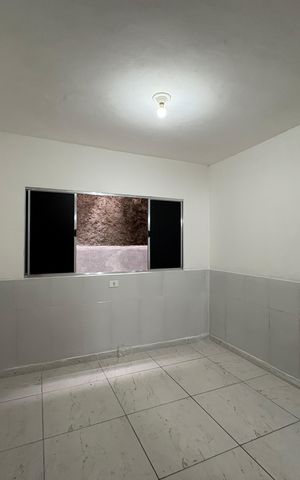 Casa para alugar com 80m², 2 quartos e sem vaga Casa para alugar com 80m², 2 quartos e sem vagaQuarto