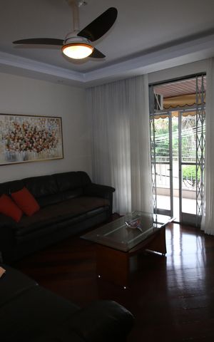 Apartamento à venda com 142m², 3 quartos e 3 vagasSala