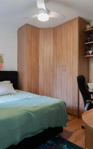 Casa à venda com 168m², 3 quartos e 4 vagas Casa à venda com 168m², 3 quartos e 4 vagasSuíte 2