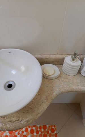 Casa à venda com 168m², 3 quartos e 4 vagas Casa à venda com 168m², 3 quartos e 4 vagasLavabo