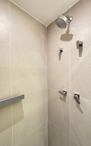 Apartamento para alugar com 35m², 1 quarto e sem vagaBanheiro da Suíte