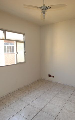 Apartamento para alugar com 49m², 2 quartos e 1 vagaSala