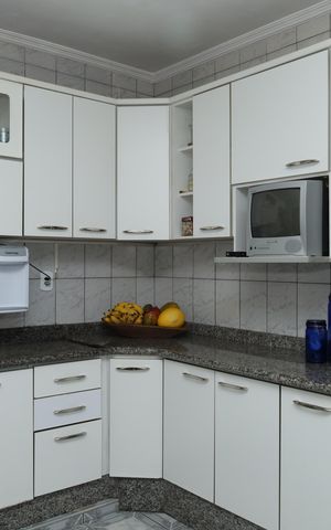 Casa à venda com 180m², 3 quartos e 2 vagasCozinha
