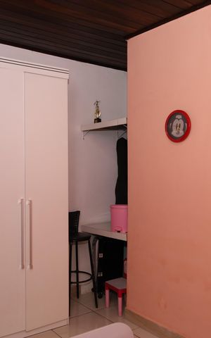 Casa à venda com 180m², 3 quartos e 2 vagasQuarto 3