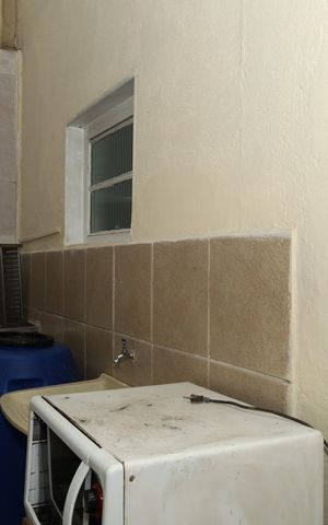Casa à venda com 180m², 3 quartos e 2 vagasÁrea de Serviço
