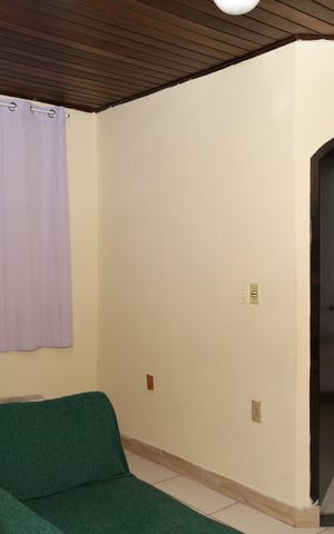 Casa à venda com 180m², 3 quartos e 2 vagasSala - Entre quartos
