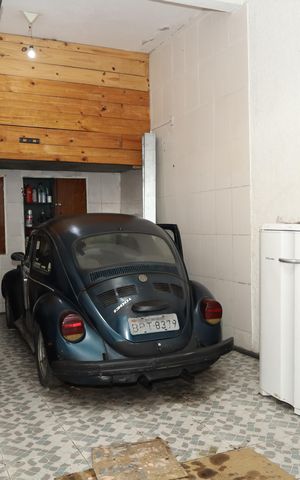 Casa à venda com 180m², 3 quartos e 2 vagasGaragem