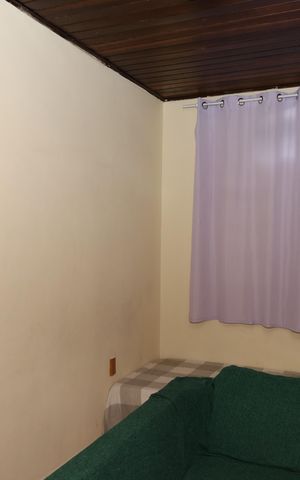 Casa à venda com 180m², 3 quartos e 2 vagasSala - Entre quartos