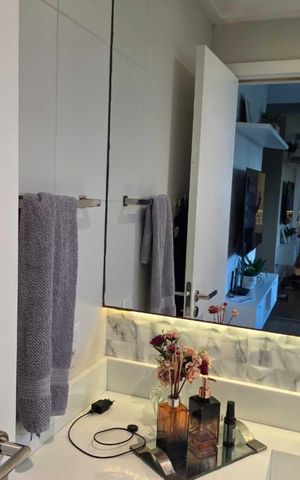 Apartamento para alugar com 140m², 4 quartos e 2 vagas Apartamento para alugar com 140m², 4 quartos e 2 vagasBanheiro