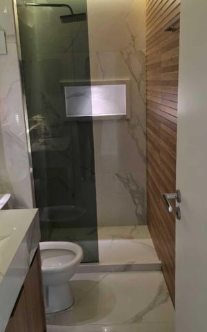 Apartamento para alugar com 140m², 4 quartos e 2 vagas Apartamento para alugar com 140m², 4 quartos e 2 vagasBanheiro