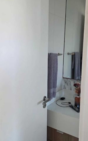 Apartamento para alugar com 140m², 4 quartos e 2 vagas Apartamento para alugar com 140m², 4 quartos e 2 vagasBanheiro