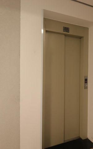 Apartamento à venda com 98m², 2 quartos e 1 vagaElevador