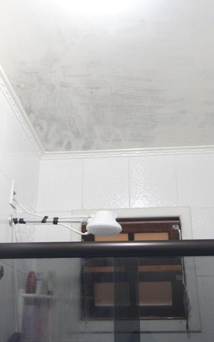 Casa à venda com 200m², 4 quartos e 4 vagasBanheiro comum