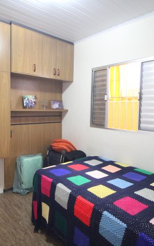 Casa à venda com 200m², 4 quartos e 4 vagasCasa 2/ quarto