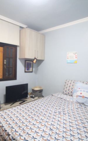 Casa à venda com 200m², 4 quartos e 4 vagasQuarto 2