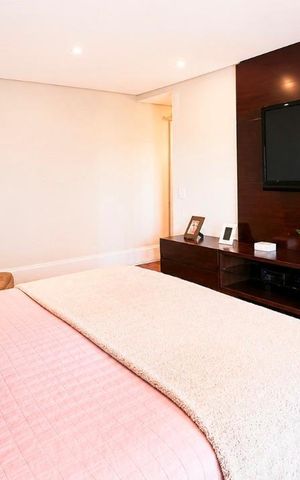 Apartamento à venda com 360m², 4 quartos e 6 vagas