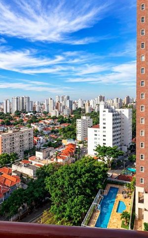 Apartamento à venda com 360m², 4 quartos e 6 vagas