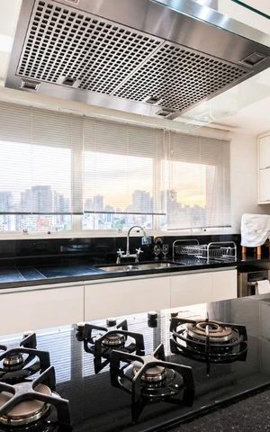 Apartamento à venda com 360m², 4 quartos e 6 vagas