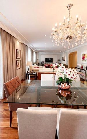 Apartamento à venda com 360m², 4 quartos e 6 vagas