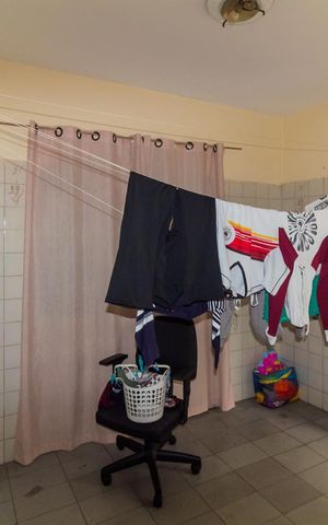 Casa à venda com 120m², 3 quartos e 1 vaga Casa à venda com 120m², 3 quartos e 1 vagaÁrea de Serviço