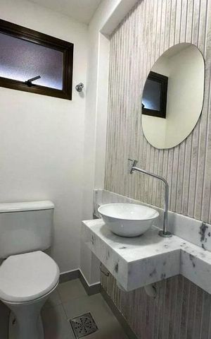 Studio para alugar com 57m², 2 quartos e 1 vaga Studio para alugar com 57m², 2 quartos e 1 vagaBanheiro