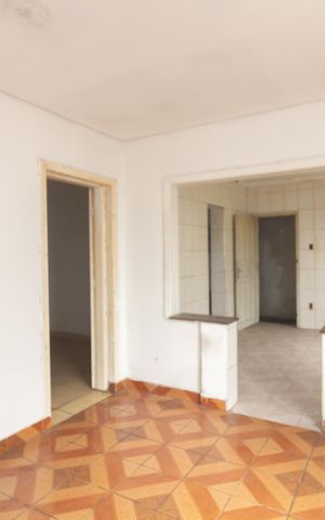 Casa para alugar com 200m², 3 quartos e 2 vagas Casa para alugar com 200m², 3 quartos e 2 vagasSala