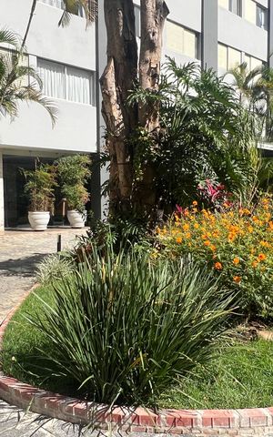Apartamento à venda com 101m², 2 quartos e 1 vaga Apartamento à venda com 101m², 2 quartos e 1 vagaÁrea externa