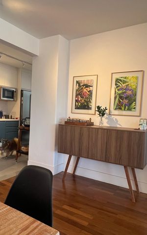 Apartamento à venda com 101m², 2 quartos e 1 vaga Apartamento à venda com 101m², 2 quartos e 1 vagaSala