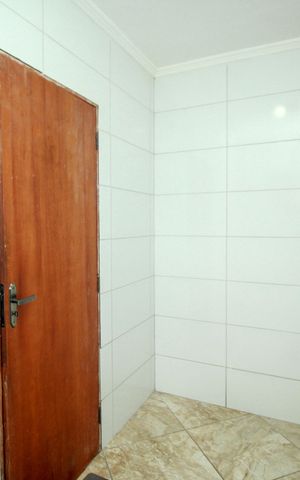 Casa à venda com 202m², 4 quartos e 4 vagas Casa à venda com 202m², 4 quartos e 4 vagasBanheiro Social