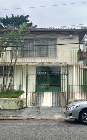 Casa à venda com 458m², 3 quartos e 5 vagas