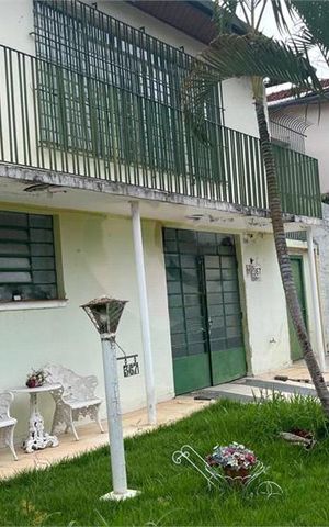Casa à venda com 458m², 3 quartos e 5 vagas