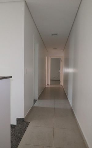 Casa para alugar com 300m², 3 quartos e 4 vagasCorredor dos Quartos