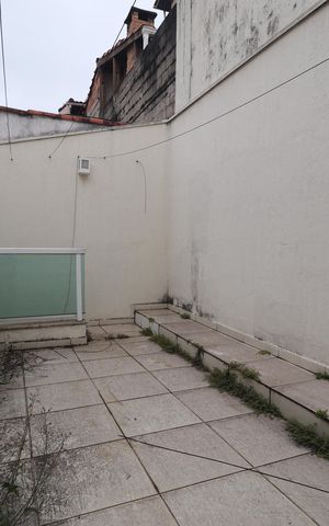 Casa para alugar com 300m², 3 quartos e 4 vagasTerraço