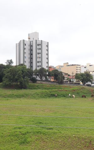 Casa para alugar com 300m², 3 quartos e 4 vagasVista Quarto 1 suíte