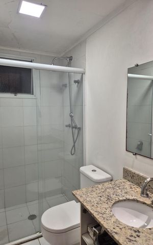Apartamento à venda com 96m², 2 quartos e 2 vagas Apartamento à venda com 96m², 2 quartos e 2 vagasBanheiro