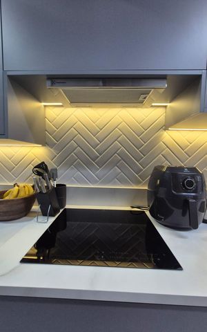 Apartamento à venda com 96m², 2 quartos e 2 vagas Apartamento à venda com 96m², 2 quartos e 2 vagasCozinha