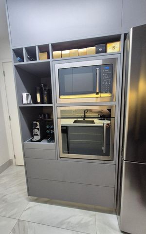 Apartamento à venda com 96m², 2 quartos e 2 vagas Apartamento à venda com 96m², 2 quartos e 2 vagasCozinha
