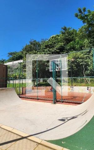 Apartamento à venda com 146m², 3 quartos e 2 vagas Apartamento à venda com 146m², 3 quartos e 2 vagasPista de Skate