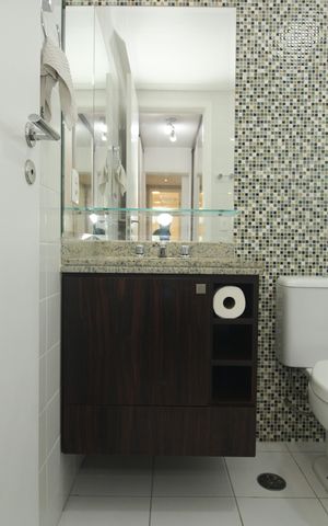 Apartamento para alugar com 108m², 3 quartos e 2 vagasBanheiro da Suíte