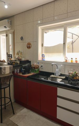 Casa de condomínio à venda com 120m², 2 quartos e 1 vaga Casa de condomínio à venda com 120m², 2 quartos e 1 vagaCozinha
