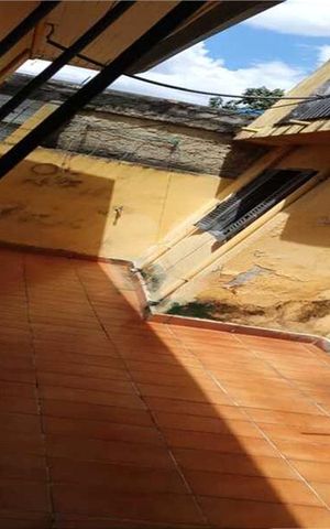 Casa à venda com 103m², 2 quartos e 3 vagas