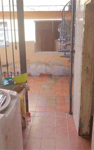Casa à venda com 103m², 2 quartos e 3 vagas