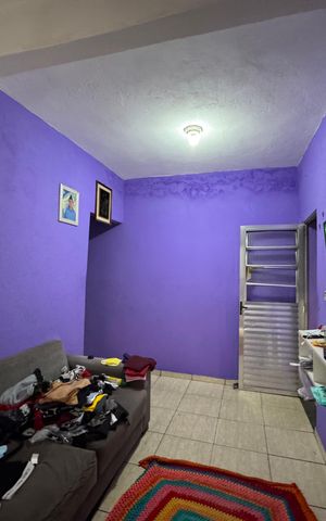 Casa à venda com 96m², 4 quartos e 2 vagas Casa à venda com 96m², 4 quartos e 2 vagasSala