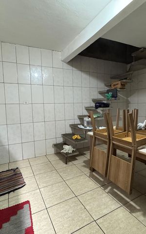 Casa à venda com 96m², 4 quartos e 2 vagas Casa à venda com 96m², 4 quartos e 2 vagasCozinha