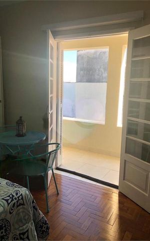 Casa à venda com 180m², 2 quartos e 2 vagas