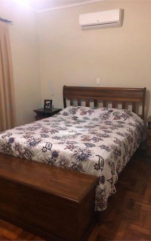 Casa à venda com 180m², 2 quartos e 2 vagas