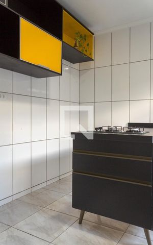 Casa para alugar com 47m², 1 quarto e sem vaga