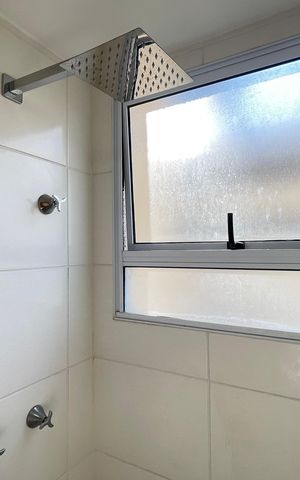 Apartamento à venda com 45m², 2 quartos e 1 vaga Apartamento à venda com 45m², 2 quartos e 1 vagaBanheiro
